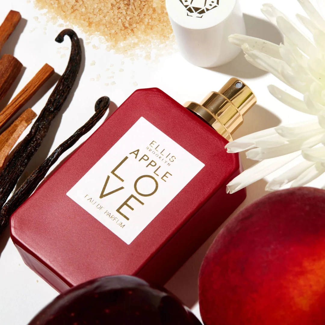 Apple Love - Image 3