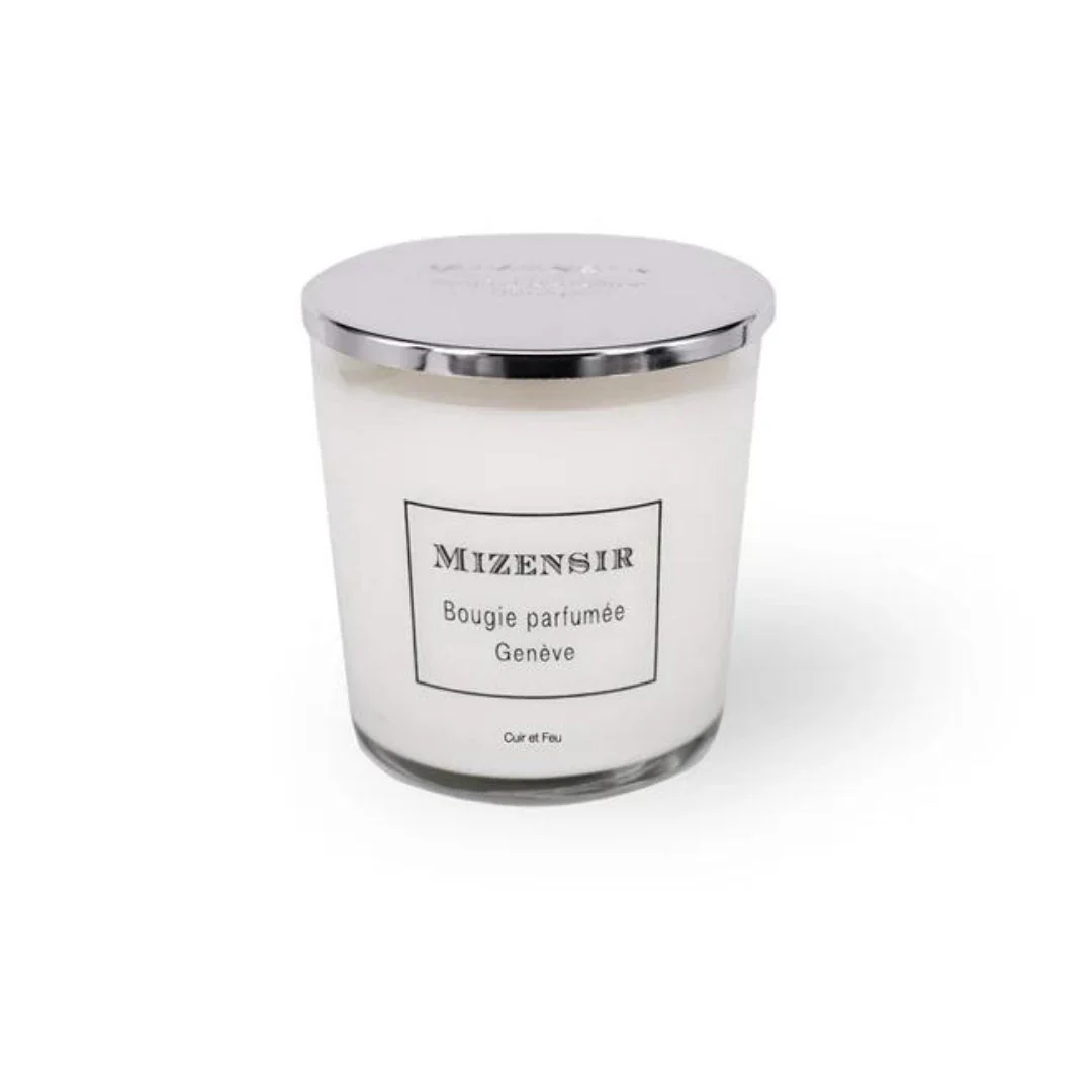 Cuir et Feu Candle - Image 2