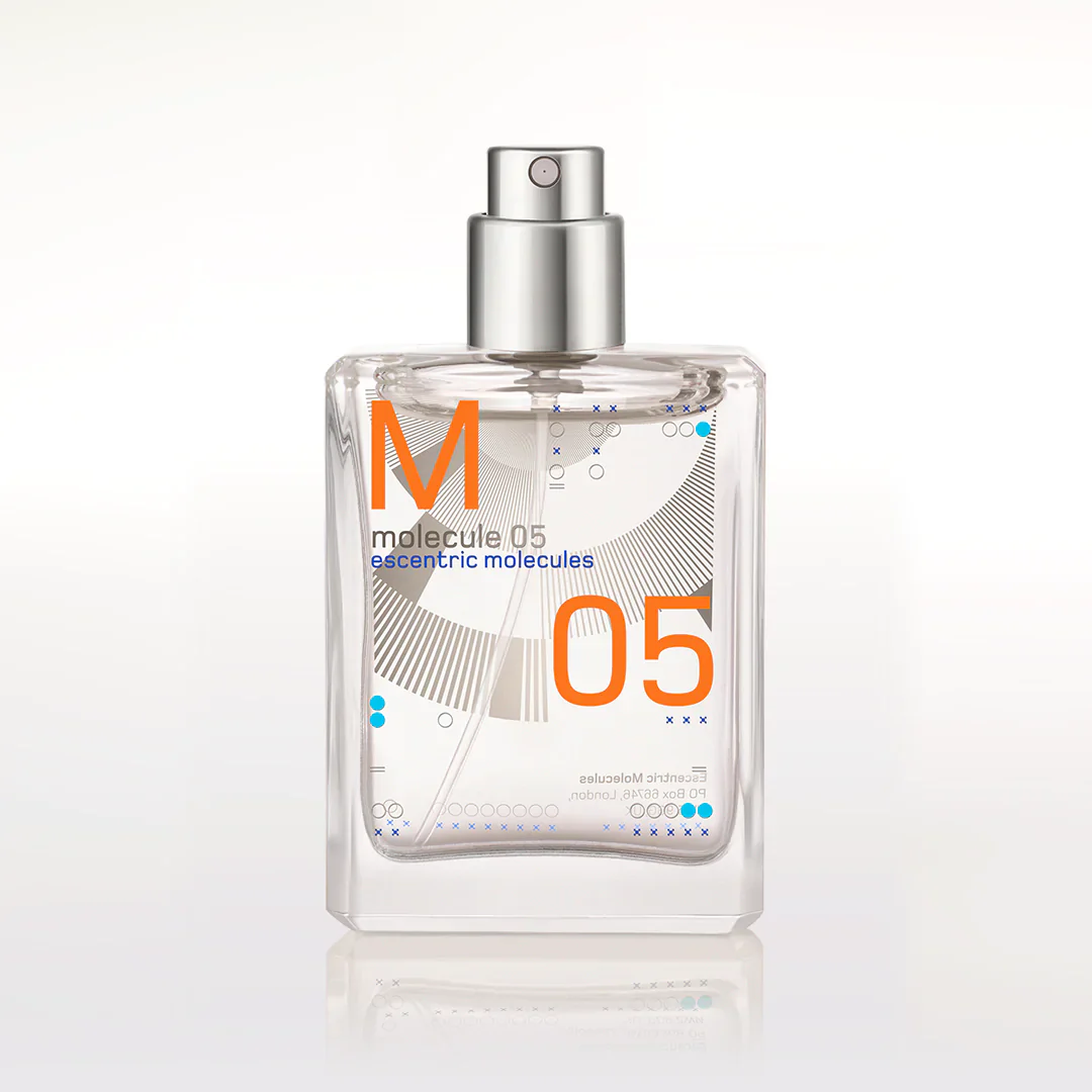 Molecule 05 - Image 3