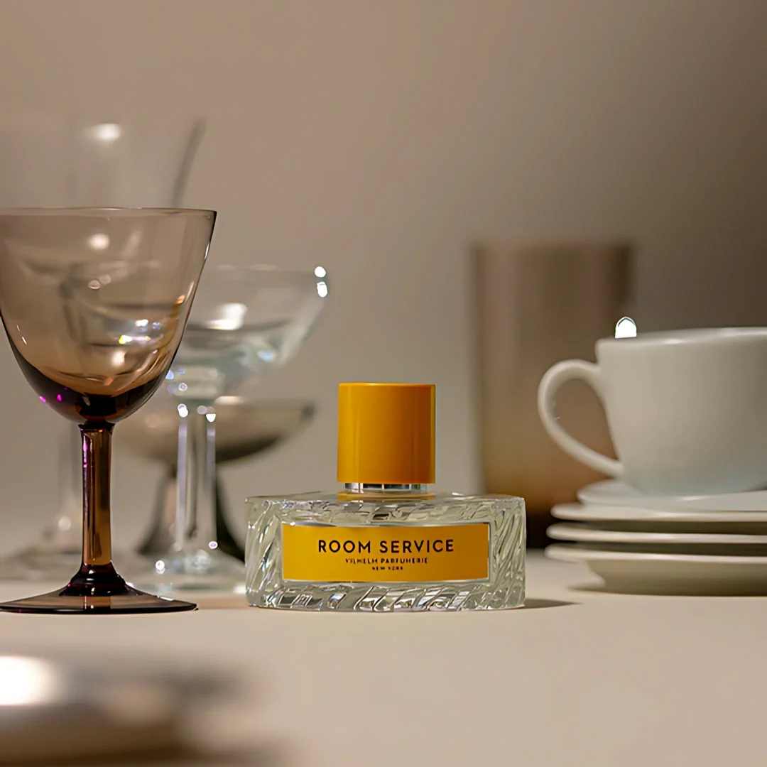 Room Service - Image 3