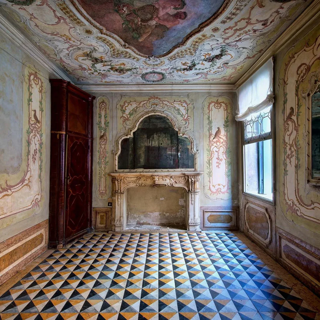 Venice Rococo - Image 9